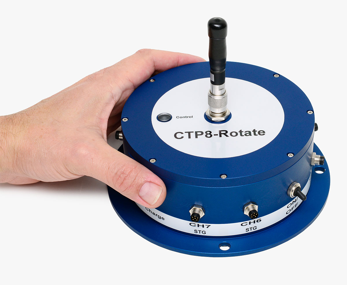 Wireless data acquisition on rotating components