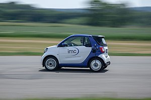 [Translate to Deutsch (de):] The imc SMART Demo Car equipped with the WFT and other automotive sensors